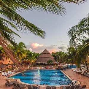 Hotel Reef Yucatan & Convention Center Merida