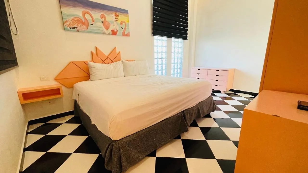 Hotel Winday A 4 Calles De La 5A Avenida Playa del Carmen