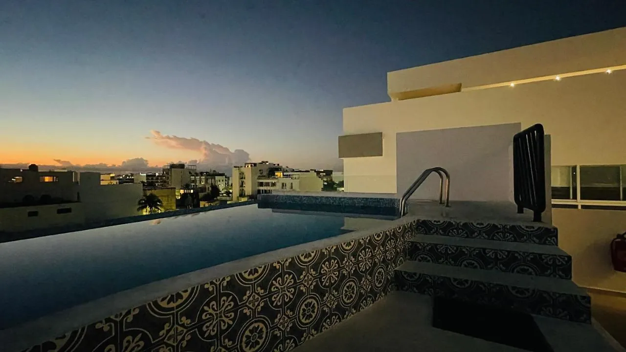 Pavo Real City - Playa del Carmen 3*,