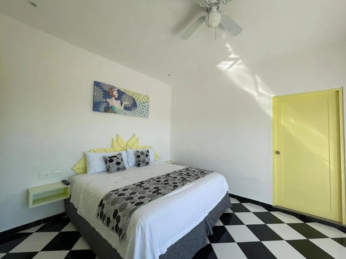 Hotel Winday A 4 Calles De La 5A Avenida Playa del Carmen